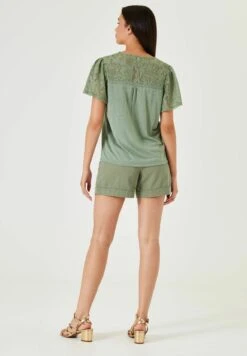 Garcia With Lace - T-Shirt Print - Sea Spray 9 Garcia With Lace - T-Shirt Print - Sea Spray -Clothing 06e99ccfb9d74f408f5b3846daf0f12d