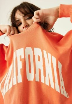 Garcia Sweater - Emberglow -Clothing 0fbee557d47b4fdaab93a30d76defc4b