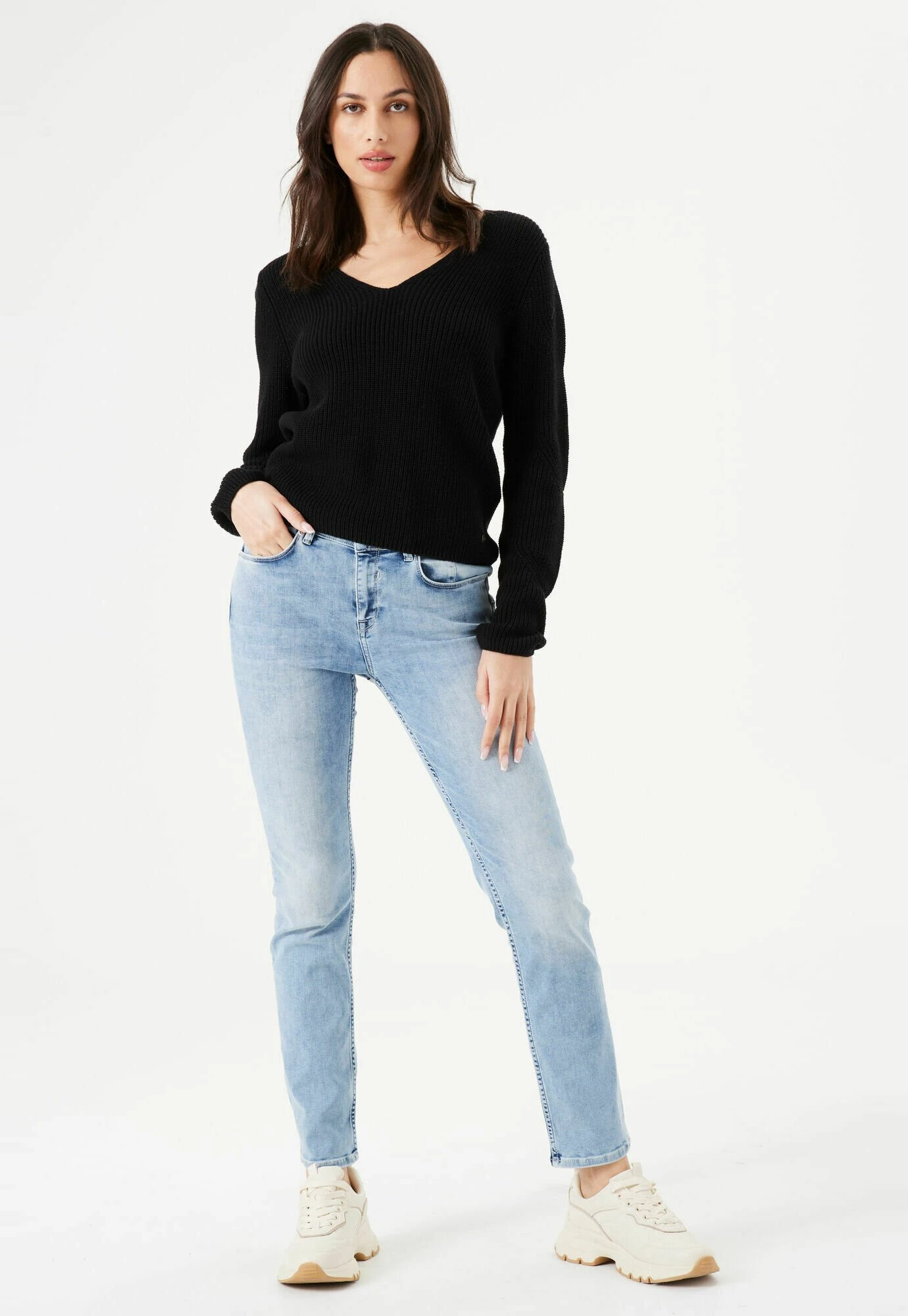 Garcia Trui - Black 4 Garcia Trui - Black - Afbeelding 2