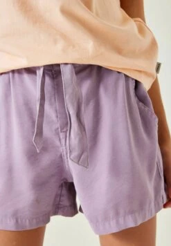 Garcia Shorts - Frosty Purple