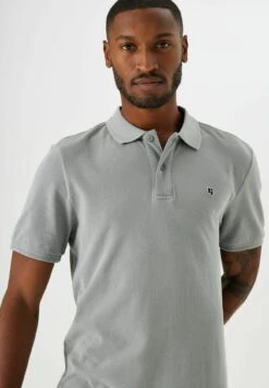 Garcia Poloshirt - Cement 11 Garcia Poloshirt - Cement -Clothing 1d0f3ea933ac45e48a999e184b2c1c27