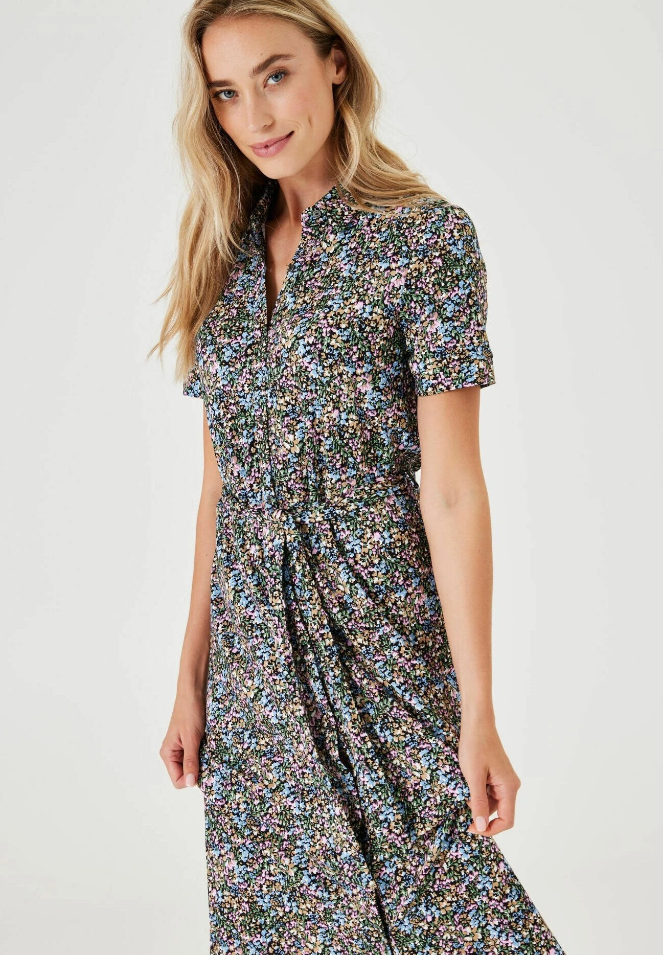 Garcia Coloured- Blousejurk - Black 6 Garcia Coloured- Blousejurk - Black - Afbeelding 4