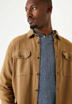 Garcia Lichte Jas - Golden Brown -Clothing 254e54b0a70d4323ab0580d30293a208