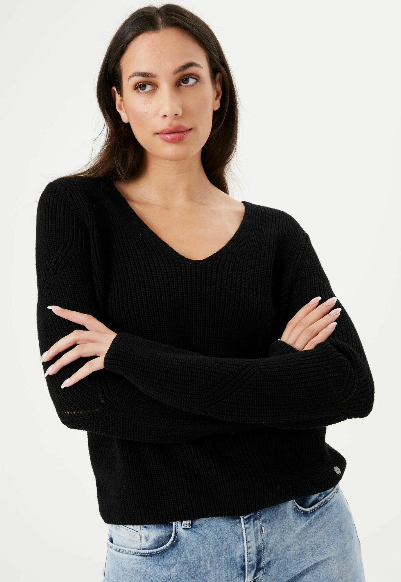 Garcia Trui - Black 3 Garcia Trui - Black