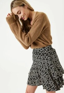 Garcia With Print - A-Lijn Rok - Black 10 Garcia With Print - A-Lijn Rok - Black -Clothing 30250961c6e740b0964778af44f26e90