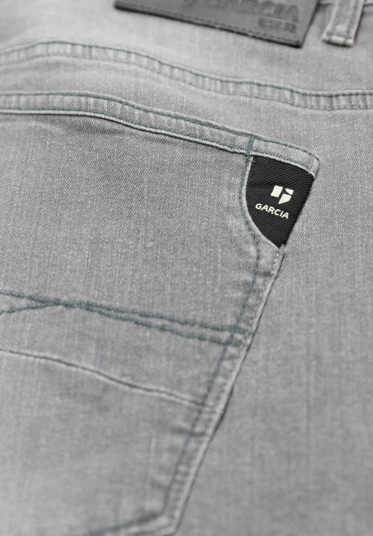 Garcia 615 Russo- Jeansshort - Medium Used 7 Garcia 615 Russo- Jeansshort - Medium Used - Afbeelding 5