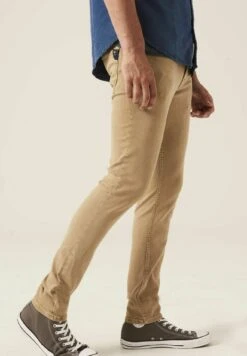 Garcia Green- Chino - Sandcastle