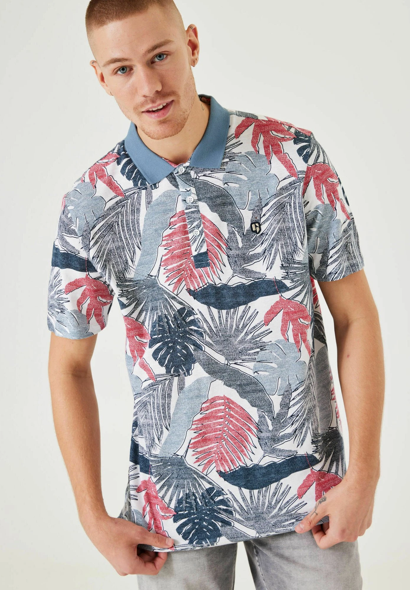 Garcia Poloshirt - White 3 Garcia Poloshirt - White