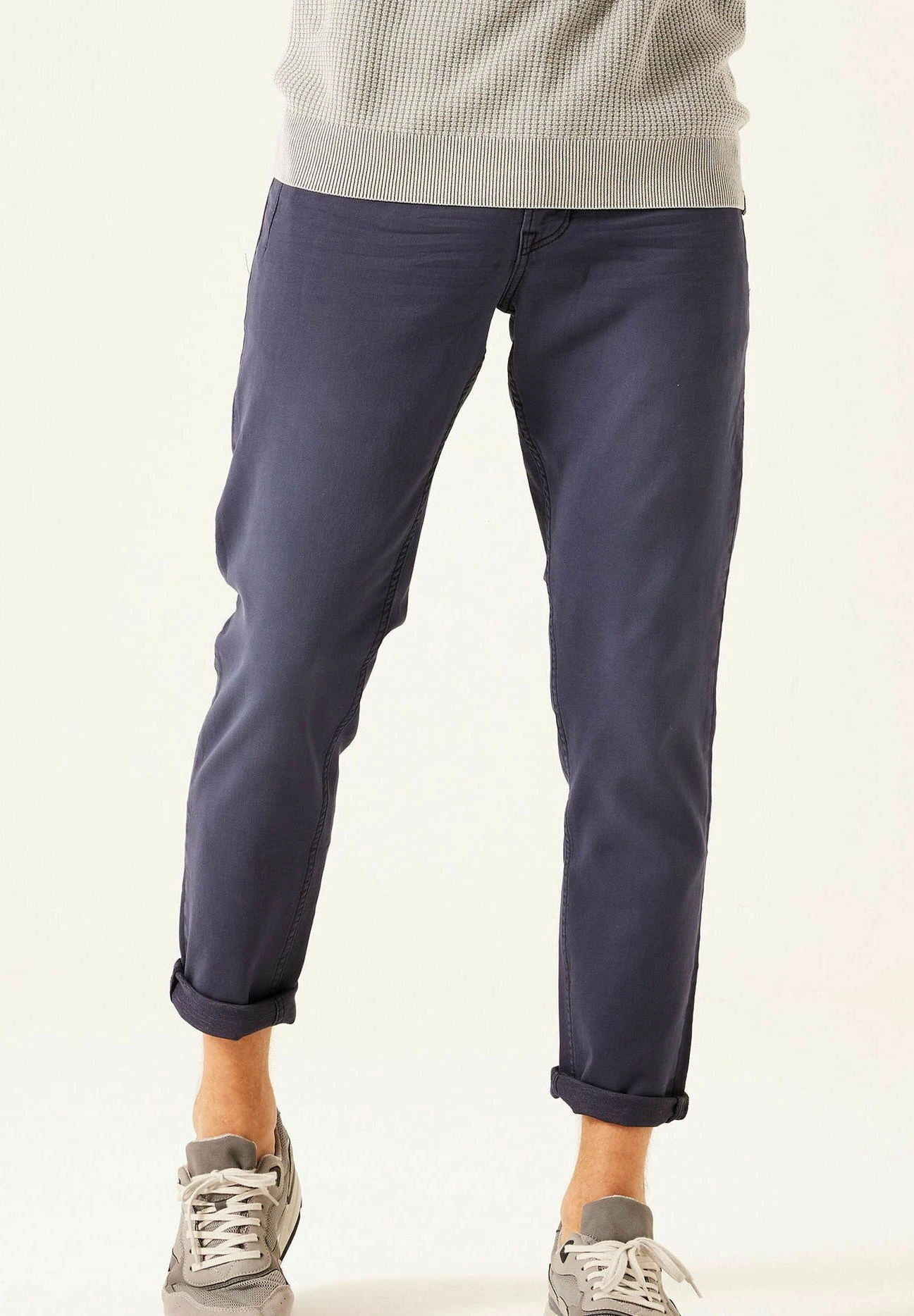 Garcia Trui - Cement 7 Garcia Trui - Cement - Afbeelding 5