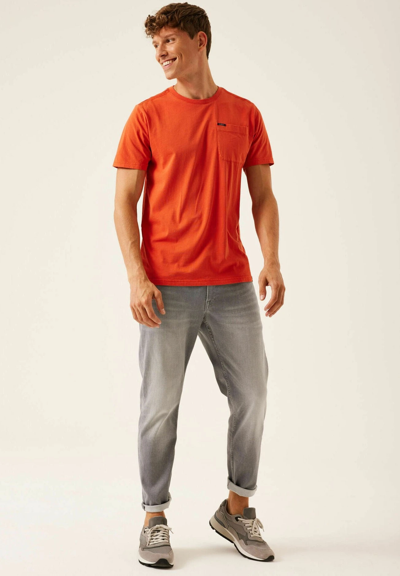 Garcia T-Shirt Basic - Chili 4 Garcia T-Shirt Basic - Chili - Afbeelding 2