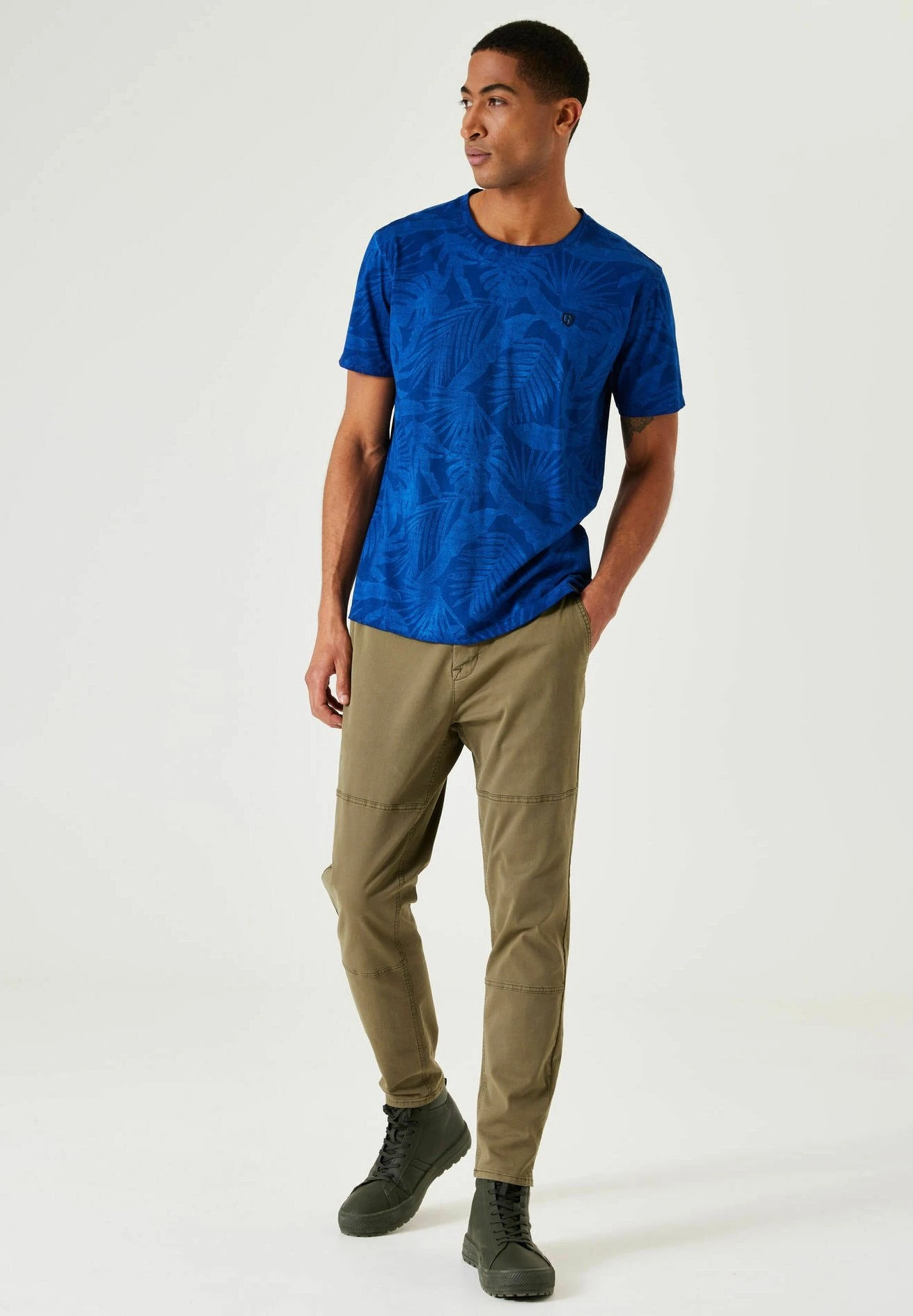 Garcia T-Shirt Print - Vibrant Blue 3 Garcia T-Shirt Print - Vibrant Blue