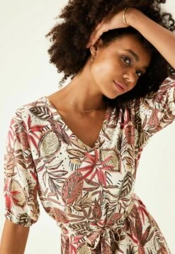 Garcia With Print - Jurk - Rouge Red -Clothing 638c0e0cd765483185e622c3294942b5