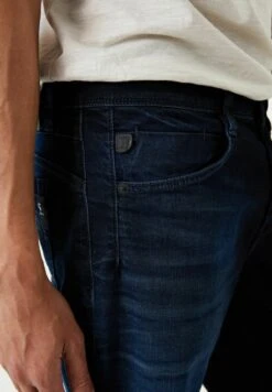 Garcia Rocko - Straight Leg Jeans - Dark Used 9 Garcia Rocko - Straight Leg Jeans - Dark Used -Clothing 76c427b5fa83466db47a89986248fb8c