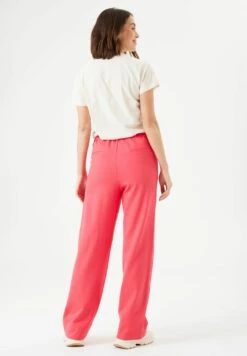 Garcia T-Shirt Print - Whitecap 9 Garcia T-Shirt Print - Whitecap -Clothing 7c8f46ba85504c07a84c0c28fa6be6cf