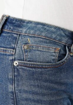 Garcia Celia - Jeansshort - Light Used 11 Garcia Celia - Jeansshort - Light Used -Clothing 82e04f11cb2b4af7ad5ec57509e9491b