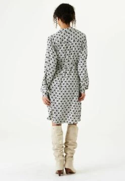 Garcia With Print - Blousejurk - Soft Kit 9 Garcia With Print - Blousejurk - Soft Kit -Clothing 852cba96432641e48173cb92dea6886f