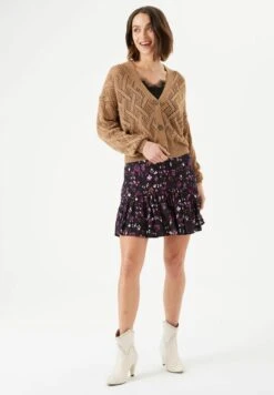 Garcia Vest - Golden Brown