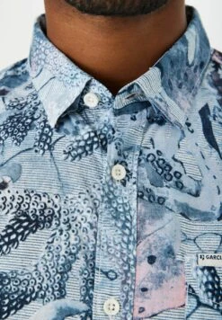 Garcia With Print - Overhemd - White 9 Garcia With Print - Overhemd - White -Clothing 916932658d5e4f4594f4fae4c393de63