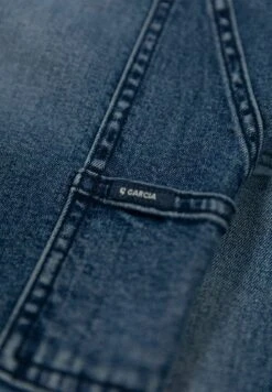 Garcia Dad - Straight Leg Jeans - Blue 7 Garcia Dad - Straight Leg Jeans - Blue -Clothing 9a2919add6a04e5eb9761c681ab80722