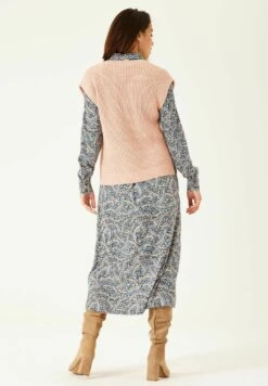 Garcia Spencer - Trui - Cloud Rose 9 Garcia Spencer - Trui - Cloud Rose -Clothing a38cc93404084dee9e7fc86c274392e5