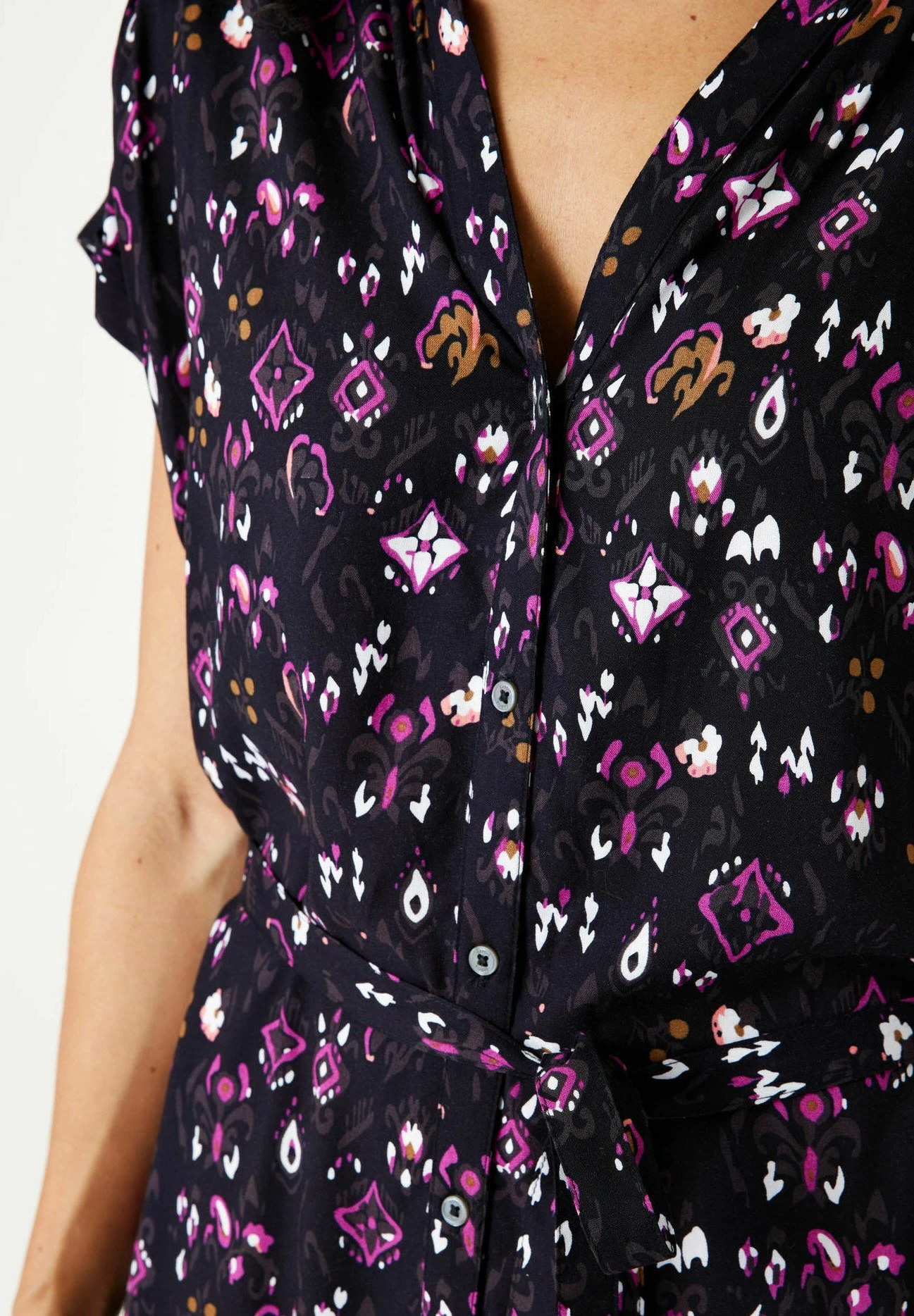 Garcia With Print - Jurk - Black 5 Garcia With Print - Jurk - Black - Afbeelding 3