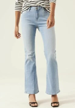 Garcia Bootcut Jeans - Light Used