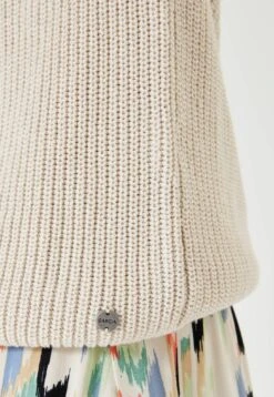 Garcia Trui - Almond 11 Garcia Trui - Almond -Clothing d07136df963d4a9092f726538dea1484