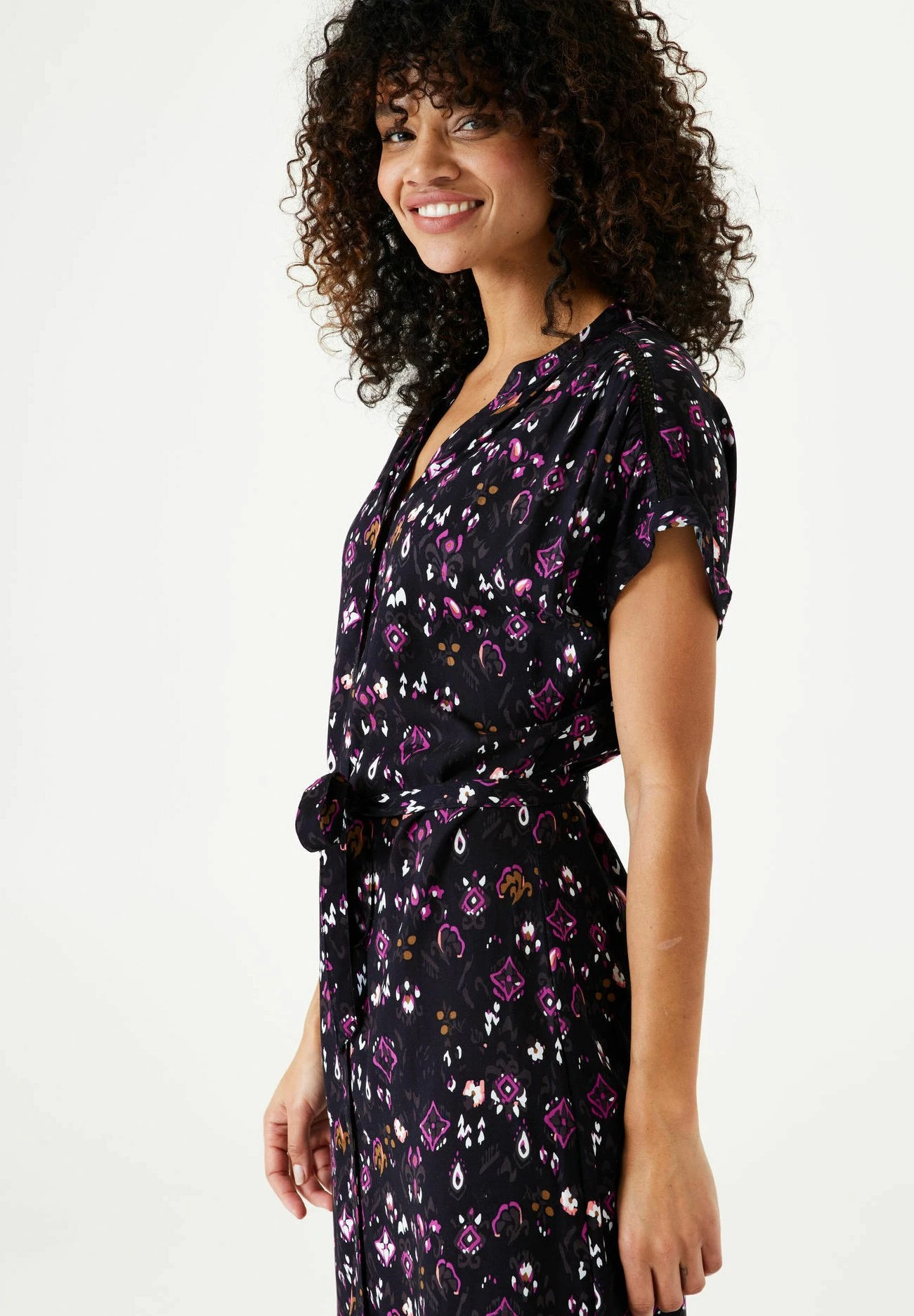 Garcia With Print - Jurk - Black 6 Garcia With Print - Jurk - Black - Afbeelding 4