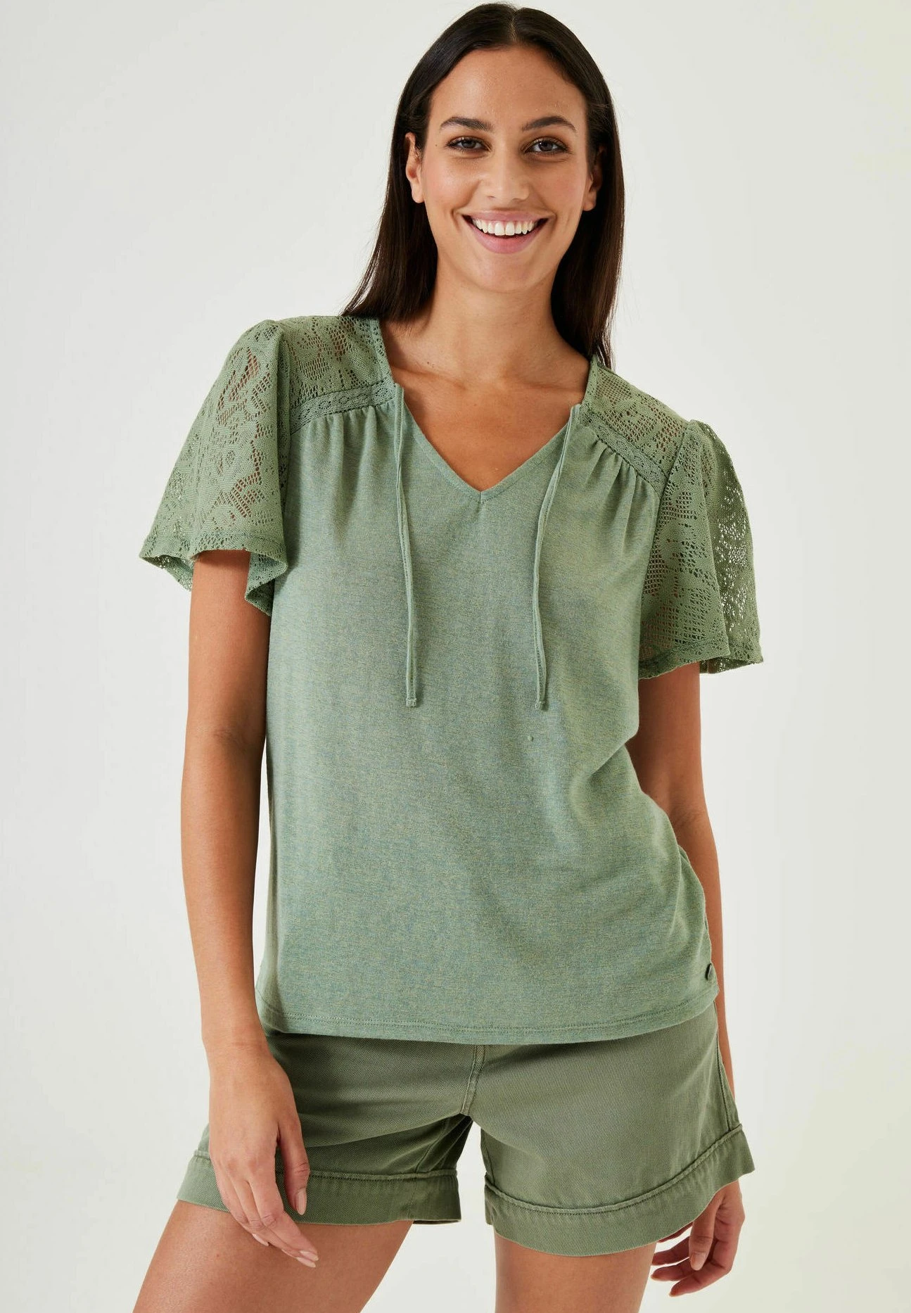 Garcia With Lace - T-Shirt Print - Sea Spray 3 Garcia With Lace - T-Shirt Print - Sea Spray