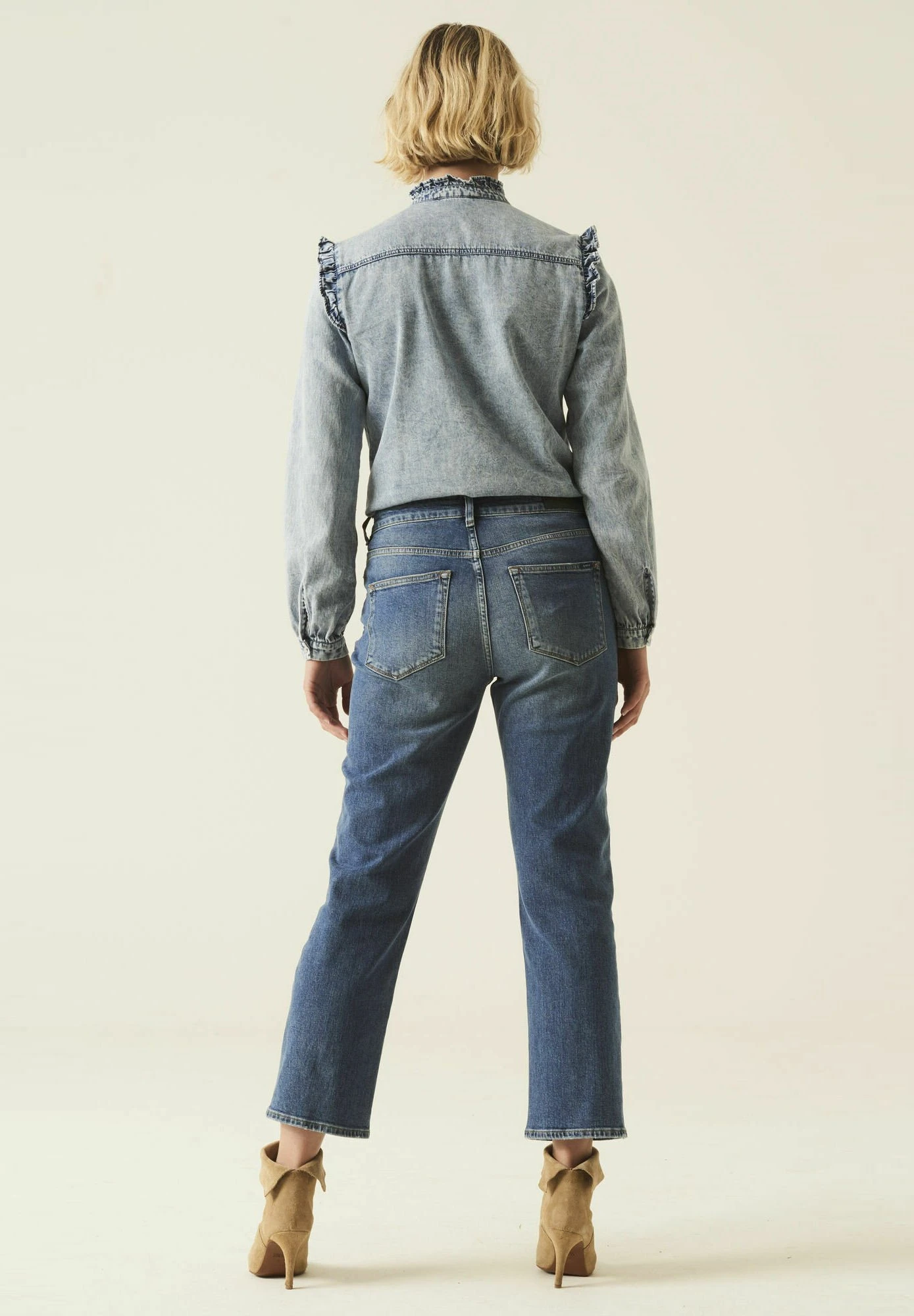Garcia 295 Luisa - Straight Leg Jeans - Medium Used 4 Garcia 295 Luisa - Straight Leg Jeans - Medium Used - Afbeelding 2