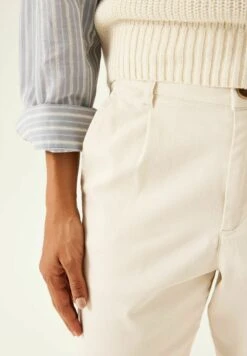 Garcia Broek - Whitecap 10 Garcia Broek - Whitecap -Clothing f2c666cd588b4005859ca67f2be228d2