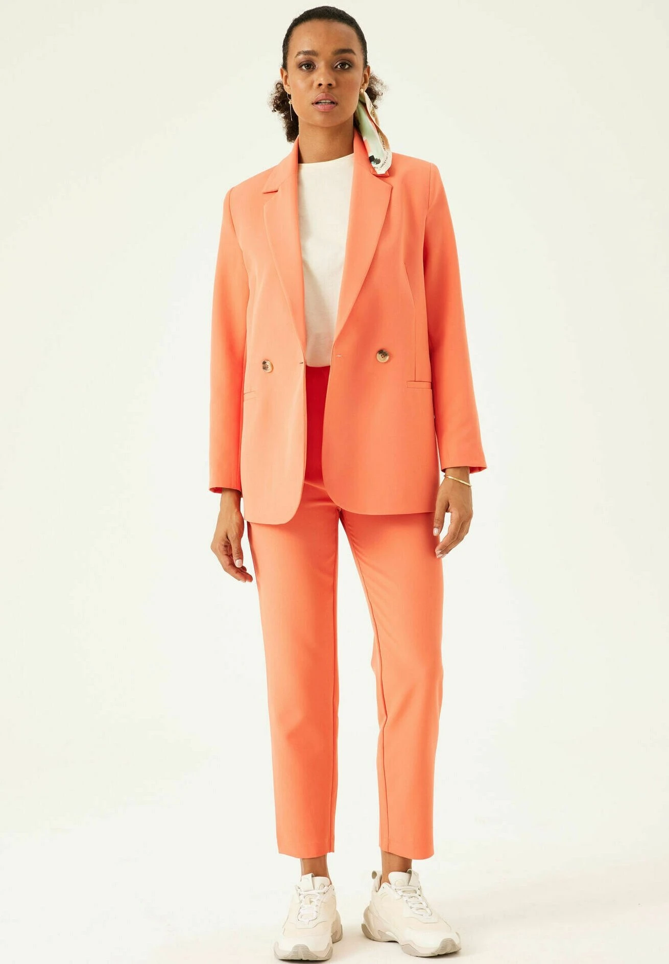 Garcia Broek - Emberglow 4 Garcia Broek - Emberglow - Afbeelding 2