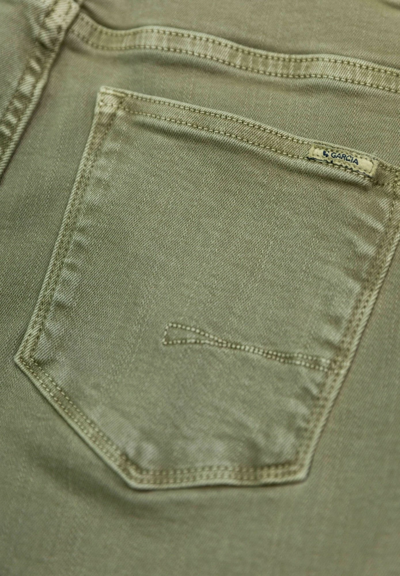 Garcia Celia- Slim Fit Jeans - Oil Green 4 Garcia Celia- Slim Fit Jeans - Oil Green - Afbeelding 2