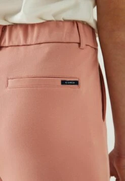 Garcia Broek - Peach Cloud